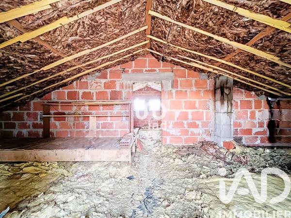 Maison à vendre 4 pièces 104 m² Saint-Étienne-de-Tulmont