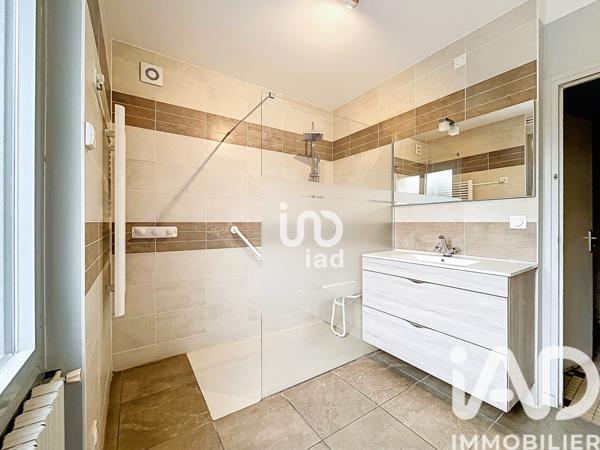 Maison à vendre 4 pièces 104 m² Saint-Étienne-de-Tulmont