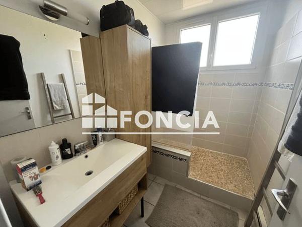 Location Appartement 3 pièces 75 m² - 80 RUE POZZI Bergerac 24100