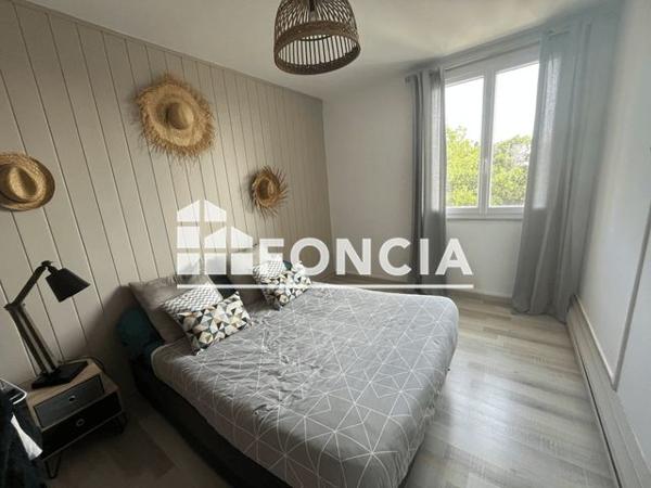 Location Appartement 3 pièces 75 m² - 80 RUE POZZI Bergerac 24100