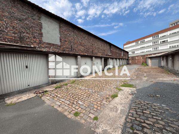 Location Parking - 61 RUE MARCEL HENAUX Marcq En Baroeul 59700