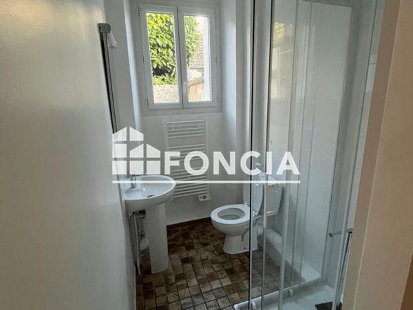 Location Studio 25.55 m² - 12 RUE DU RONNEAU Etampes 91150