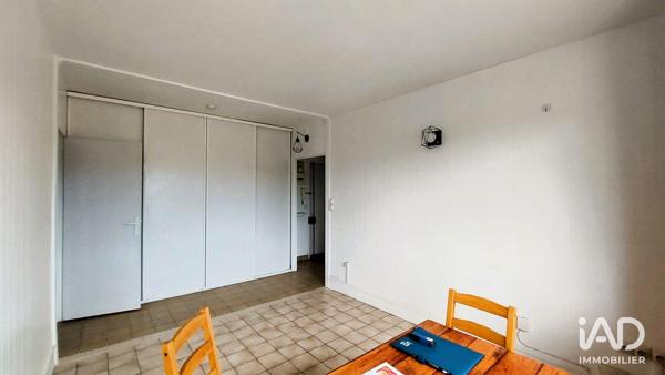 Location appartement 2 pièces 39 m² Saint-Denis