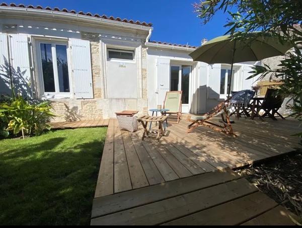 Île d'Oléron - Maison en pierre au coeur de Sauzelle, proche des plages