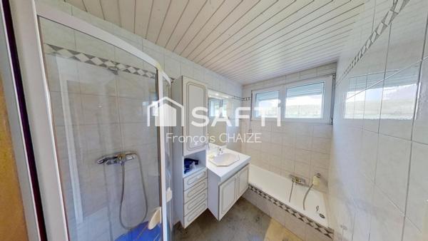 Maison - 5 chambres - Sous Sol complet - Belle Exposition - Villers le lac