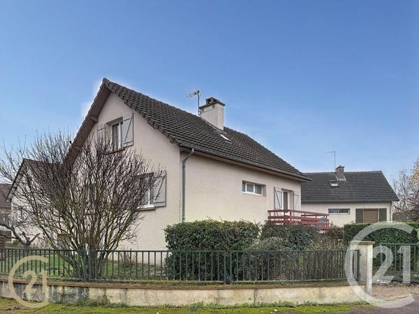 Maison à vendre  5 pièces - 133,80 m2 CHATENOY LE ROYAL - 71