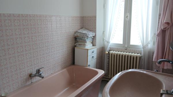 Maison de caractère, 4 chambres, grand terrain clos