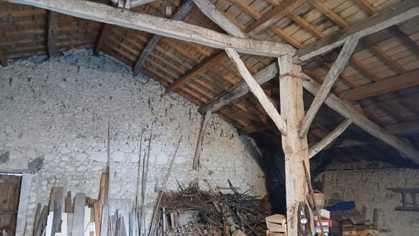 Maison de caractère, 4 chambres, grand terrain clos