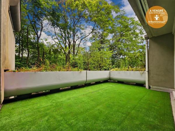 Vente                                                      Appartement
                        
                     3 pièces                      70 m2                     à Évry-Courcouronnes