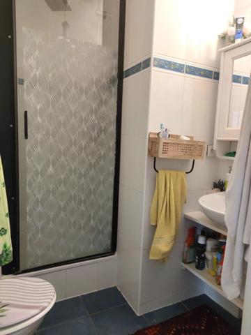 Vente                                                      Appartement
                        
                     4 pièces                      82 m2                     à Asnières-sur-Seine