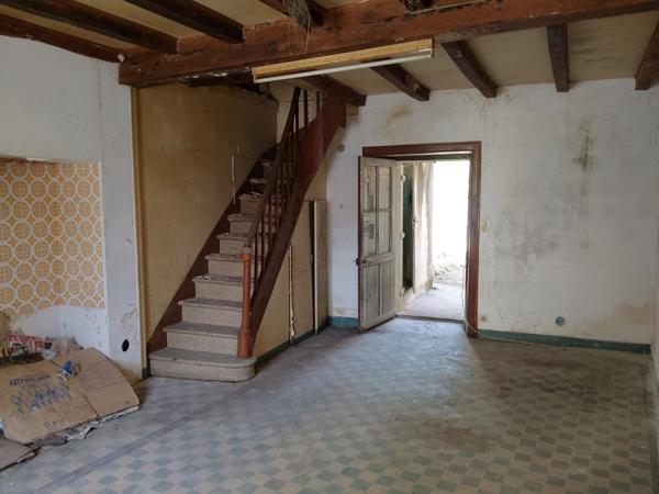 Maison avec jardin à rénover dans un village de charme