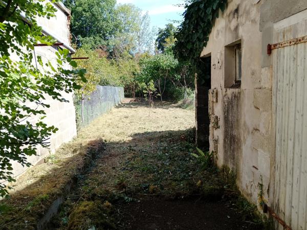 Maison avec jardin à rénover dans un village de charme