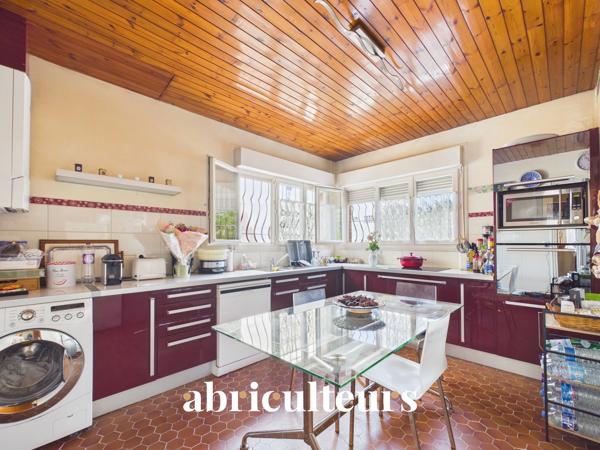 Appartement duplex 125m² avec balcon, parking et cave en vente à Argenteuil 95100