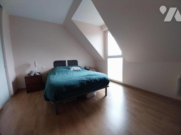 Maison à Vendre à Vitré (35500) en Ille-et-Vilaine (35)

Quartier SUD de VITRE, maison foncti...