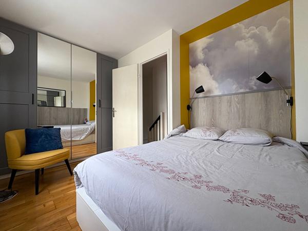 Vente                                                      Maison
                        
                     3 pièces                      63 m2                     à Villejust
