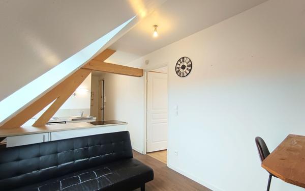 Appartement à vendre    1 pièce • 18 m2 Reims