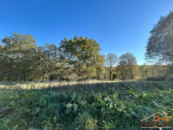 Terrain à bâtir viabilisé 819m²