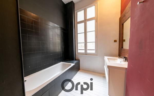 Appartement à vendre    3 pièces • 121,27 m2 Perpignan