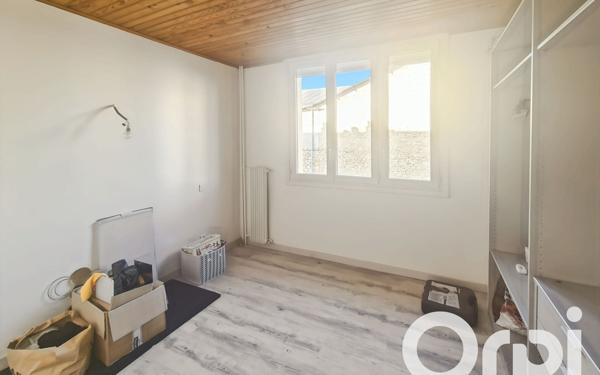 Appartement à louer    3 pièces • 66,11 m2 Pont-Saint-Esprit