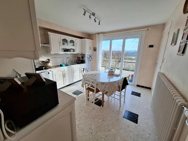 Maison Viriat 6 pièce(s) 157.38 m2