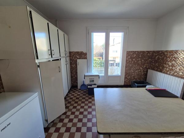 SOUS OFFRE D'ACHAT Maison familiale – Saint-Martin-d’Hères Calme Proche des Commerces et Transports