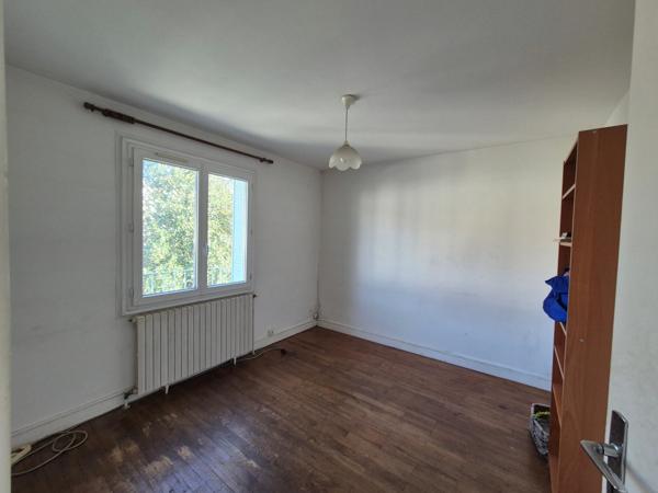 SOUS OFFRE D'ACHAT Maison familiale – Saint-Martin-d’Hères Calme Proche des Commerces et Transports