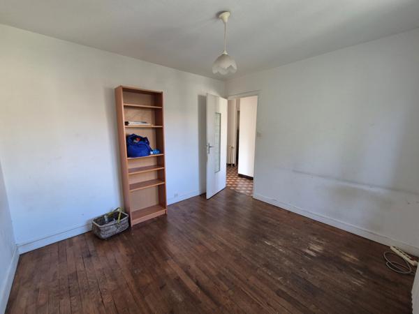 SOUS OFFRE D'ACHAT Maison familiale – Saint-Martin-d’Hères Calme Proche des Commerces et Transports