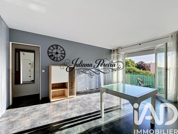 Location appartement 3 pièces 63,76 m² Aubergenville