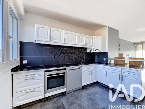 Location appartement 3 pièces 63,76 m² Aubergenville