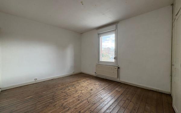 Maison à vendre    5 pièces •  Valenciennes