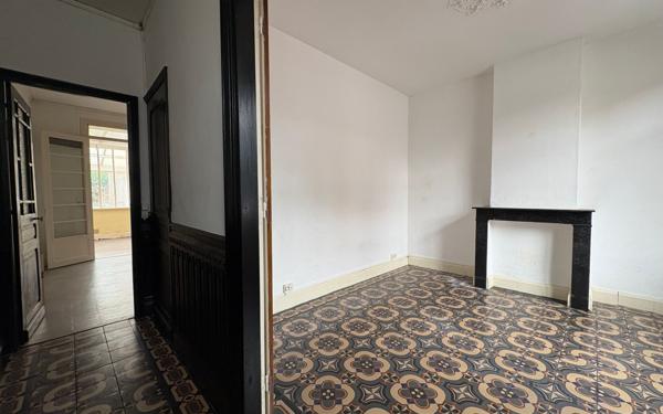 Maison à vendre    5 pièces •  Valenciennes