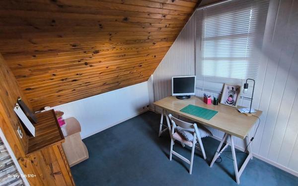 MAISON FAMILIALE DE CARACTÈRE  – 7 PIÈCES – JARDIN – DÉPENDANCES – PROCHE PARIS : Argenteuil, Quartier Haut-coteaux