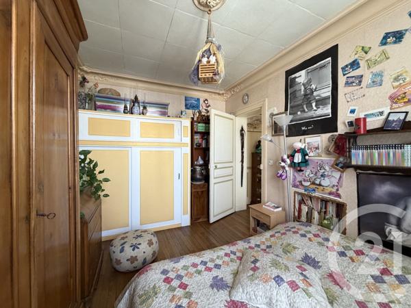Appartement F6 à vendre  6 pièces - 108,89 m 2   PARIS  - 75019