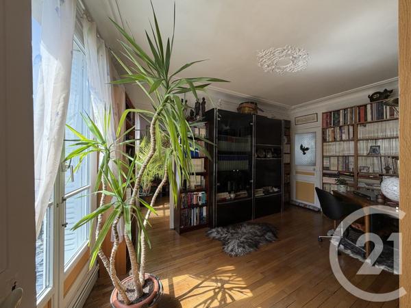 Appartement F6 à vendre  6 pièces - 108,89 m 2   PARIS  - 75019