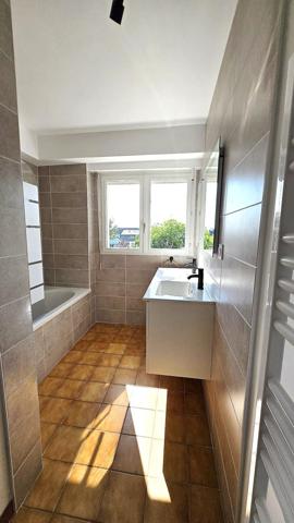 Appartement 110 m² – 3 chambres – Centre de Muzillac (Morbihan)