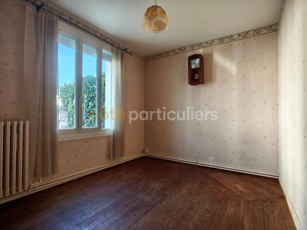 Vente
                Maison88 m² - 4 Pièces -
                    JOUE LES TOURS (37300)