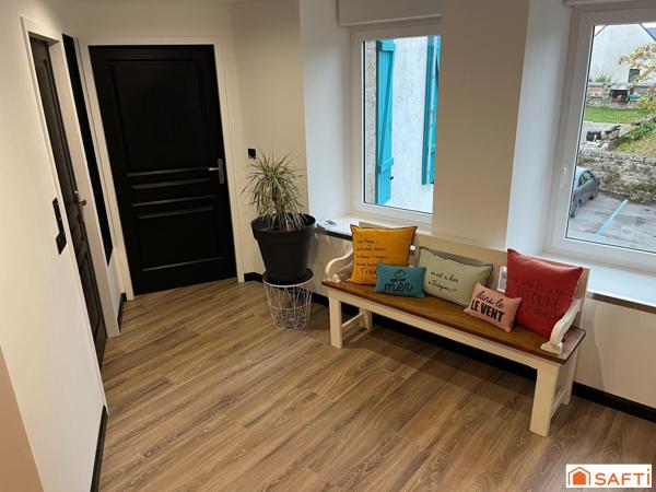 Demeure bourgeoise avec dépendance et garage