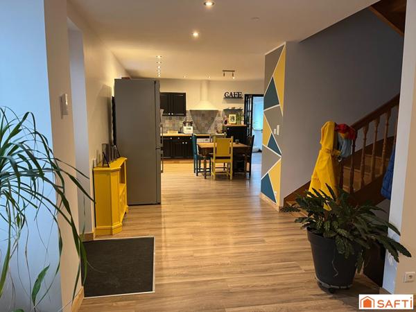 Demeure bourgeoise avec dépendance et garage