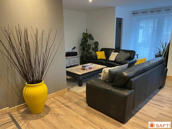 Demeure bourgeoise avec dépendance et garage