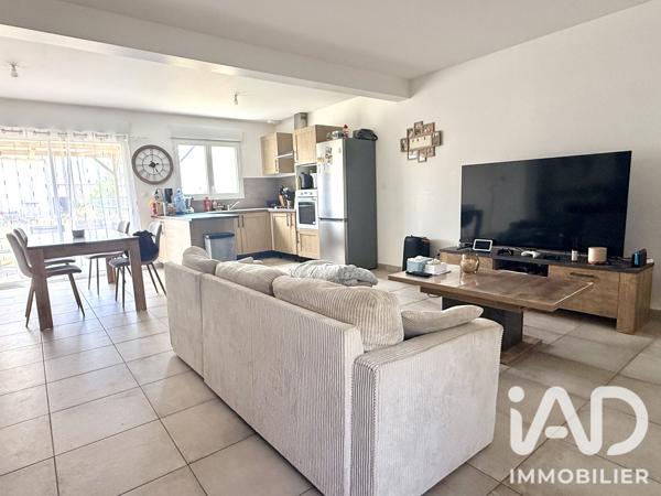 Location maison 4 pièces 90 m² Saché