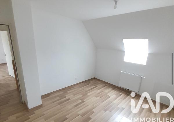 Location maison 4 pièces 90 m² Saché