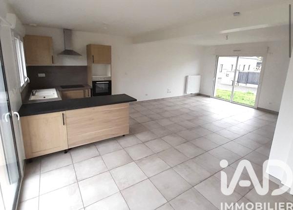 Location maison 4 pièces 90 m² Saché