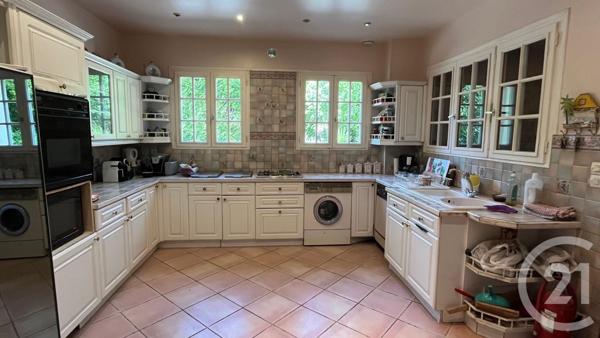 Maison à vendre  12 pièces - 311 m2 PRESLES EN BRIE - 77