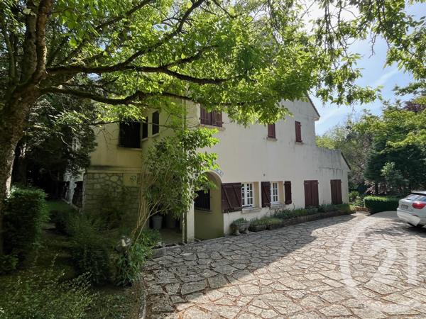 Maison à vendre  12 pièces - 311 m2 PRESLES EN BRIE - 77