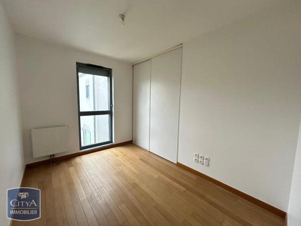 Appartement à louer 4 pièces 113.54m² Orléans (45100)