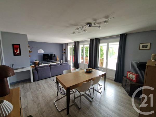 Appartement F4 à vendre  4 pièces - 92,39 m2 EVREUX - 27