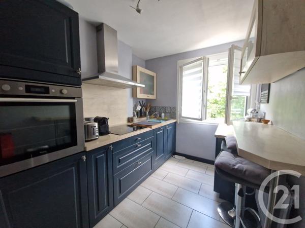 Appartement F4 à vendre  4 pièces - 92,39 m2 EVREUX - 27