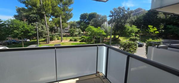 Appartement Marseille 10EME AVEC TERRASSE ET PARKING