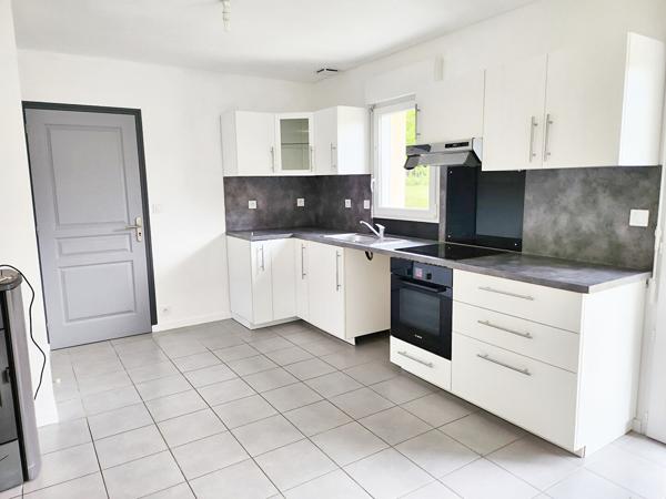 Maison Château L'Hermitage 4 pièces 80 m2
