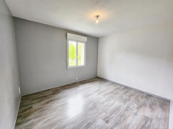 Maison Château L'Hermitage 4 pièces 80 m2
